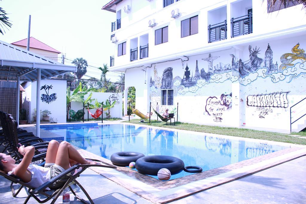 Pool Party Hostel Siem Reap Zewnętrze zdjęcie